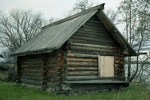 Баня из деревни Каскесручей в музее-заповеднике «Кижи»