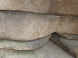 Изображение антропоморфного (человекоподобного) существа. Северская писаница