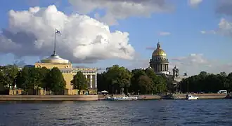 Пристань с Невы