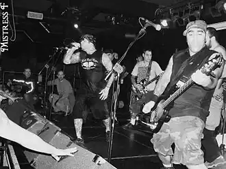 Agnostic Front выступает в Риме, в 2007.