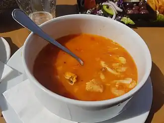 Алйотта в ресторане в Кренди