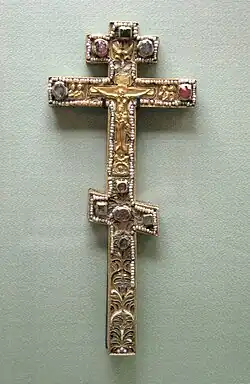 Напрестольный крест