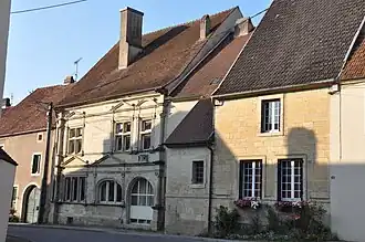 Дом Бушерон, или Испанский дом