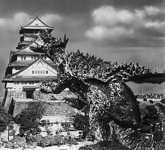 Ангирус на промо-фото к фильму «Годзилла снова нападает»