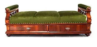 Тахта без спинки