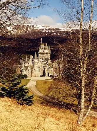 Вид замка с южной стороны