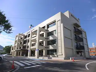 Здание администрации района Асакита