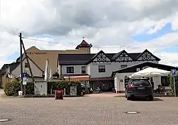 Отель в Азелебене