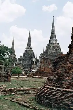 Ват Пхра Си Санпхет