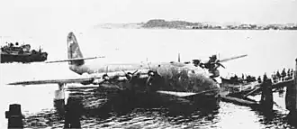 Трофейный немецкий гидросамолет Blohm & Voss BV 222 в Тронхейме (Норвегия), на испытаниях ВМС США, вероятно, в 1945-46 годах.