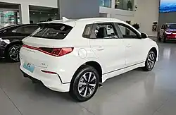 BYD e2 (2023), вид сзади