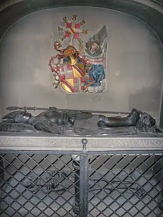 Надгробие Фридриха Баденского в церкви Баден-Бадена.