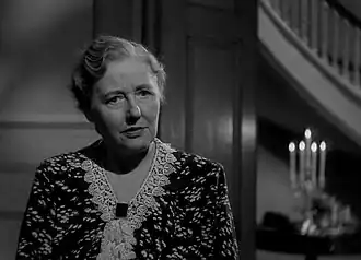 Барбара Эверест в фильме «Незваные» (1944)