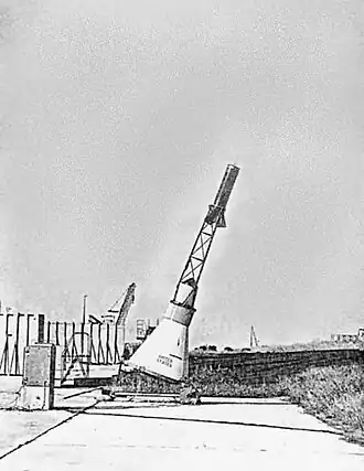 Космический корабль на земле. Запуск САС (на башне).