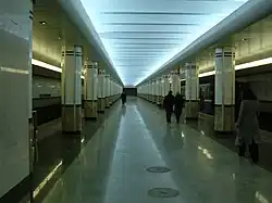 Зал станции