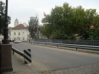 Вид с Заречья на ул. Майронё