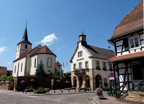 Церковь и мэрия