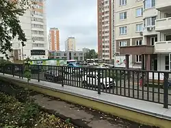 Большая Очаковская, дома 5 и 3.