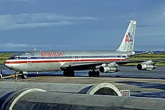 Boeing 707-323 борт N7595A в 1980 году