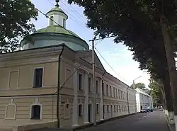 Здание бывшей Братской школы Богоявленского монастыря