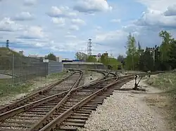 Ответвления на остров Криеву (справа) и деревообрабатывающие предприятия