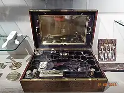 Коробка парфюмера