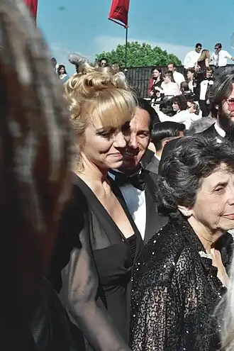 Бретт Батлер на церемонии награждения «Эмми» в 1994 году