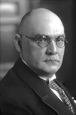 Генрих Кёлер в 1928 году.