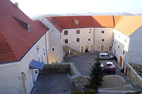 Внутренний двор замка