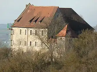 Главное здание замка