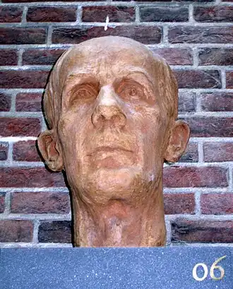 Бюст Бернарда Абрахама Гронингена работы Н. Филиппарта