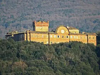 Общий вид замка с юго-западной стороны