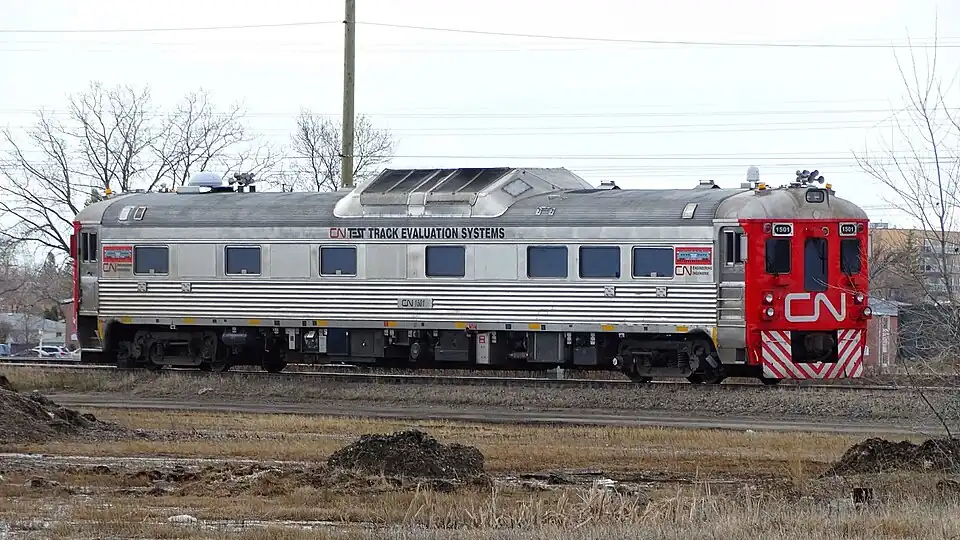 Рельсовый автобус железной дороги Canadian National Railway (CN, Канада)