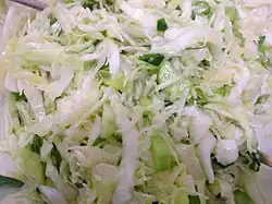 Салат из свежей капусты