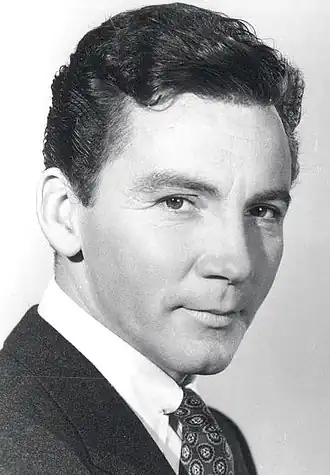 Кэмерон Митчелл в 1955 году