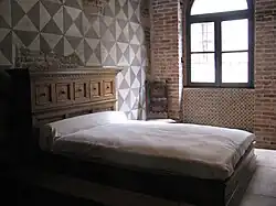 Кровать из фильма Дзеффирелли