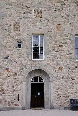 Вход в замок