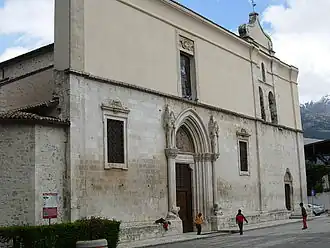 Кафедральный собор Святого Панфилия в Сульмоне