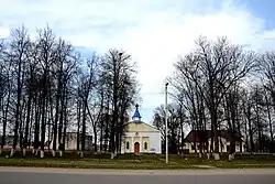 Центральная площадь, здание церкви