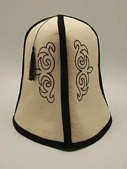 Киргизский колпак