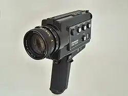 Кинокамера«Chinon 555XL»формата «8 Супер»