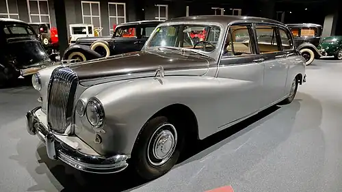 Daimler Majestic Major