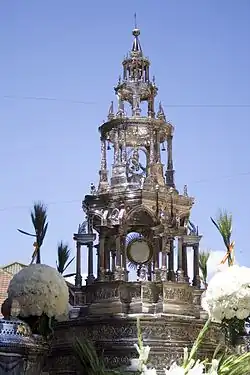 Хуан де Арфе-и-Вильяфанье. Кустодия собора Вальядолида в процессии праздника «Тела и Крови Христовых» (Corpus Christi)