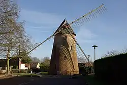 Старинная мельница