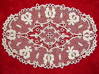 Старинное кружево