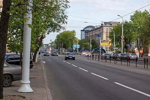 Улица Долгобродская. Вдали — корпуса Минского завода автоматических линий имени П. М. Машерова