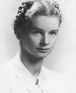 Данута Квапишевская в 1939 году