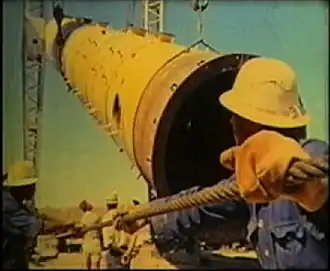 Британский штаб нефтяной компании в Гечсаране в 1957 году