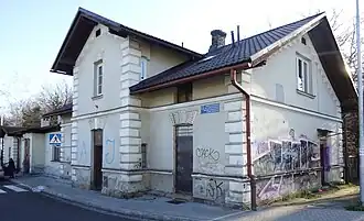 Старое здание вокзалао.п. Краков-Кшемёнки:состояние на декабрь 2017 года