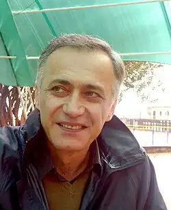 Р. С. Дбар на набережной Сухума. 22.05.2011.